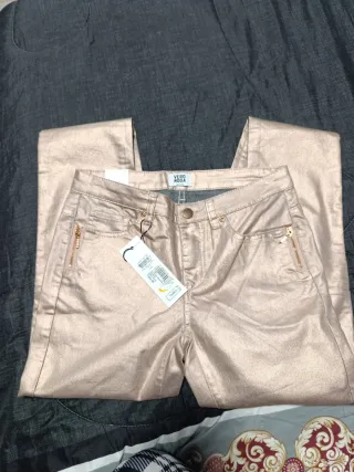 Vaqueros Vero Moda rosas brillantes