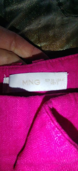 Pantalón rosa fucsia tergal.