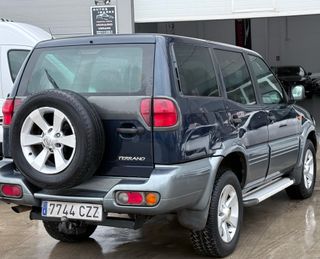Nissan Terrano 3.0DI Luxury 5p