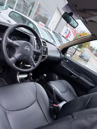 Nissan Terrano 3.0DI Luxury 5p