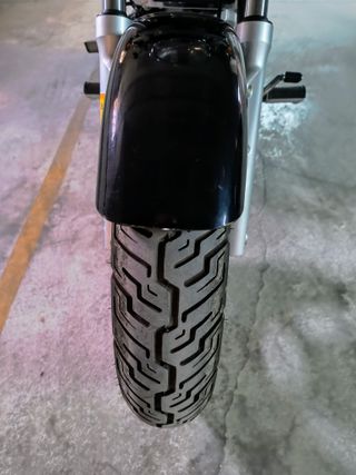 Hyosung GV Aquila 125 2004