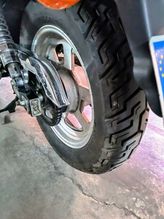 Hyosung GV Aquila 125 2004