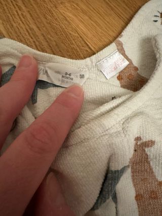 Peto Zara bebé 3-6 meses jirafas