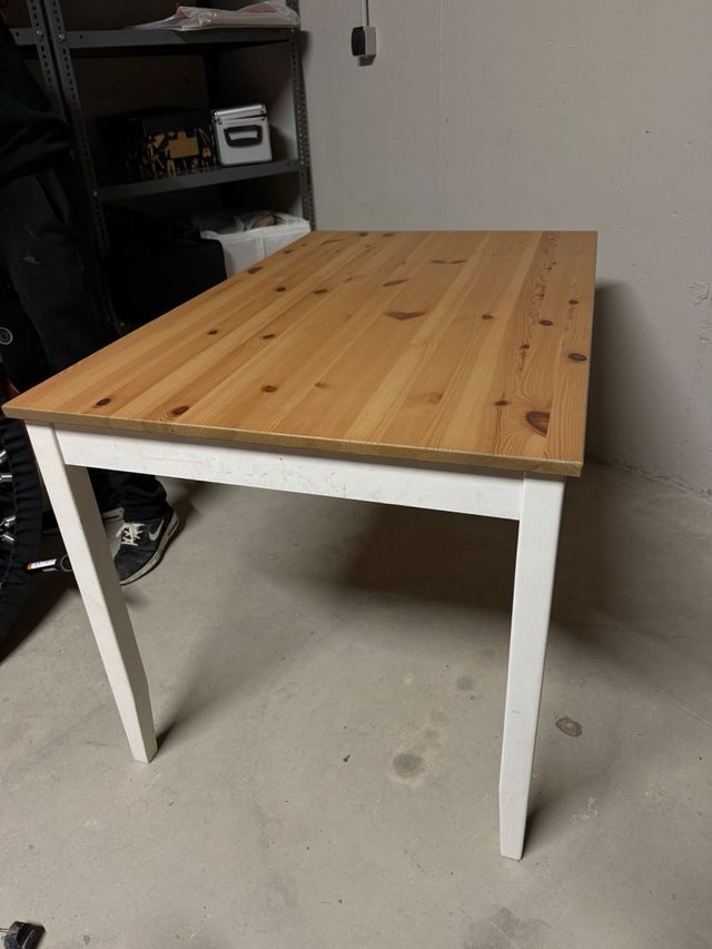 Mesa de madera Ikea 125 x 75 cm