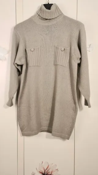 Maglione lungo beige in lana