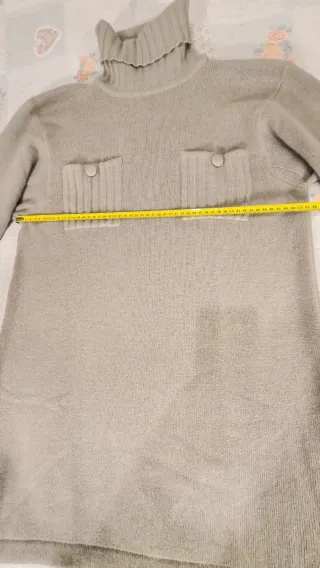 Maglione lungo beige in lana