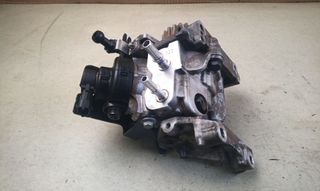 BOMBA INYECCION RENAULT CLIO III