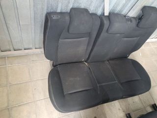 JUEGO ASIENTOS COMPLETO PEUGEOT 208