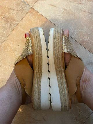 Sandali donna marrone e oro con zeppa n.40/41