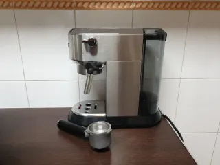Cafetera Espresso DeLonghi