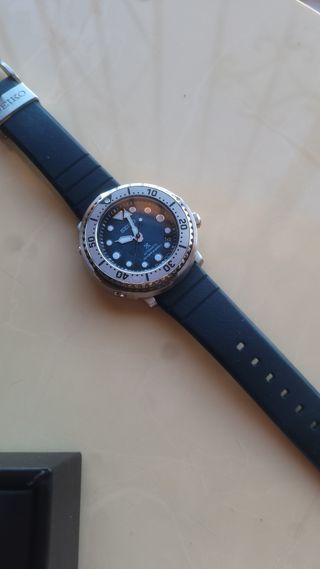 Seiko SRPH77 Baby Tuna Pingüino