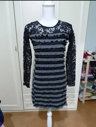 Abito anni 2000 pizzo e righe grigio/nero