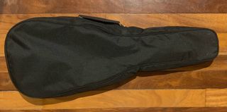 Guitalele Yamaha GL1 (guitarra de viaje) 6 cuerdas