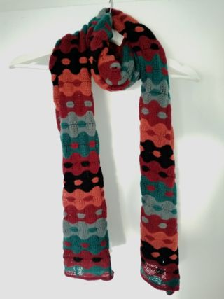 Bufanda tejida multicolor