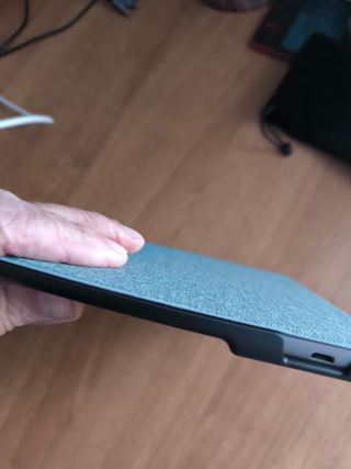 Kindle Oasis 10ª Gen con custodia