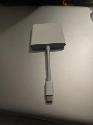 Adaptador multiport AV digital USB-C Apple