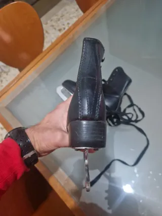 Scarpe da ghiaccio nere