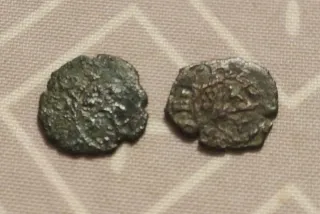 Cornados Fernando I y Felipe II. Navarra