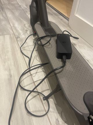 Patinete Eléctrico Xiaomi Essential