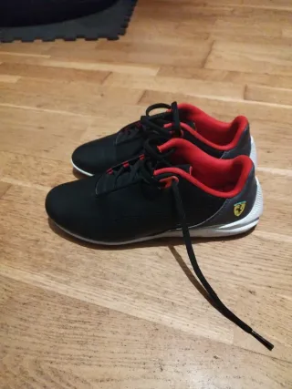 Zapatos Puma Ferrari sin usar talla 36