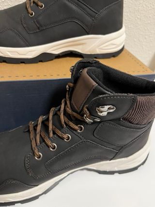 Botas negras de estilo urbano – Talla 43