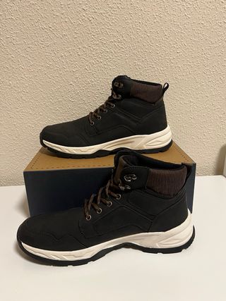 Botas negras de estilo urbano – Talla 43