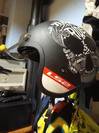 Casco LS2 Spitfire Custom
