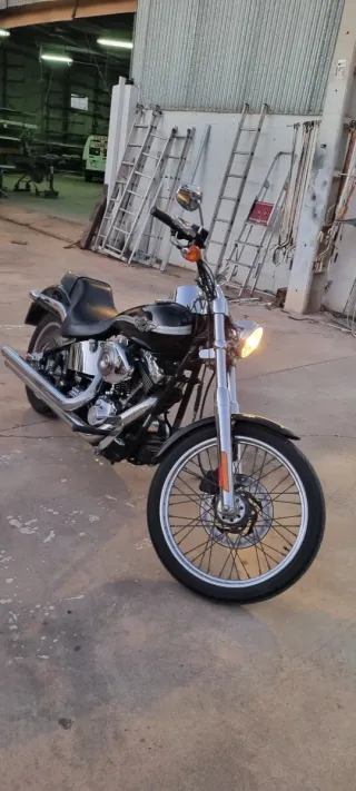 Harley Davidson Moto serie limitada del centenario