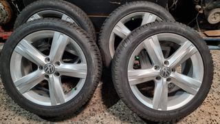 Juego de 4 llantas originales Volkswagen passat
