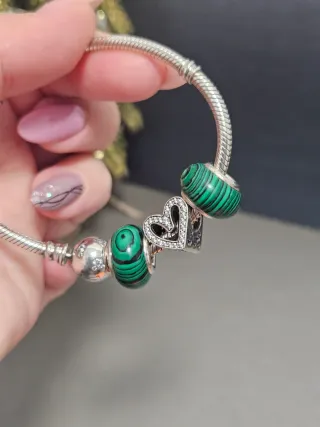 Charm Malaquita Natural Plata 925