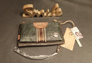 Billetero ANEKKE, colección THE FOREST,nuevo