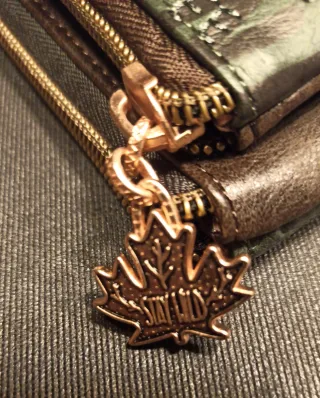 Billetero ANEKKE, colección THE FOREST,nuevo