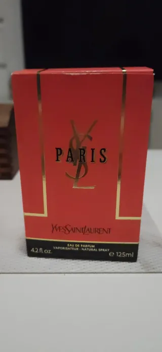 Yves Saint Laurent Paris