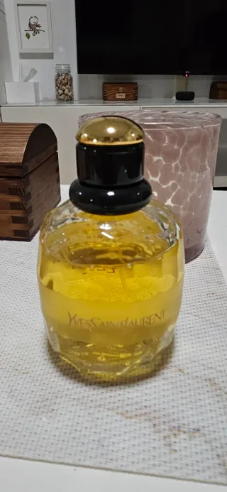 Yves Saint Laurent Paris