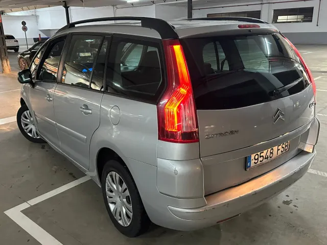Citroen Grand C4 Picasso DISTINTIVO C