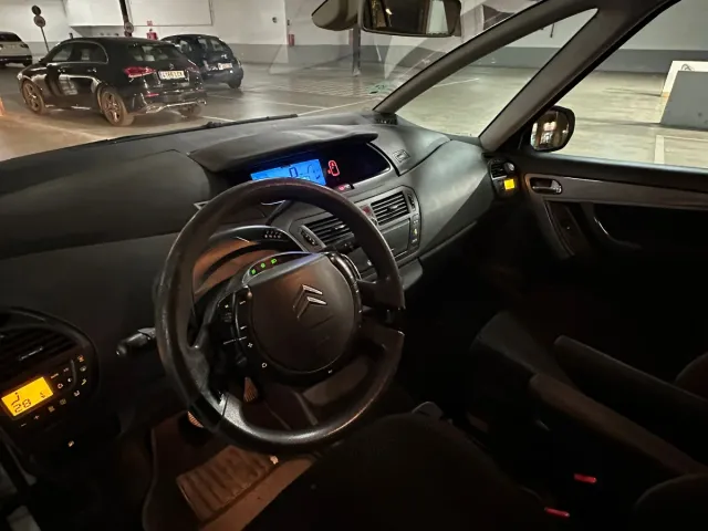 Citroen Grand C4 Picasso DISTINTIVO C