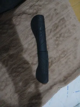 Puños de bicicleta negros