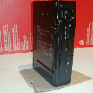 Walkman AIWA Negro Radio Cassette