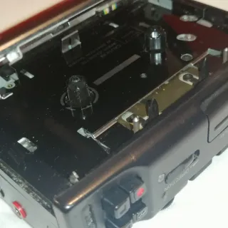 Walkman AIWA Negro Radio Cassette