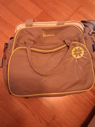 Bolso cambiador Bababulle beige y amarillo