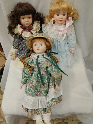 Bambole in porcellana vintage