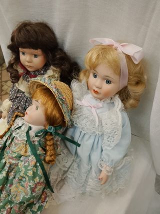Bambole in porcellana vintage