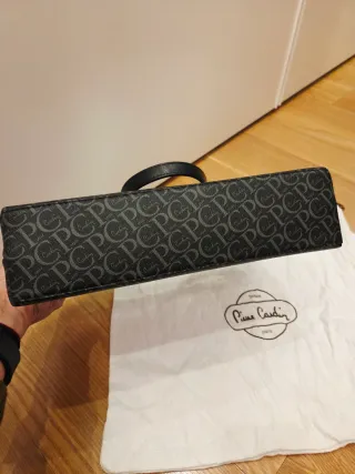 Bolso Pierre Cardin Gris Monograma