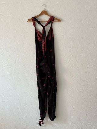 Mono largo boho negro y rojo talla única