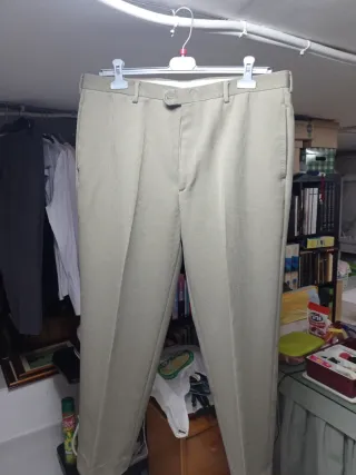 Pantalón de vestir hombre verde oliva claro