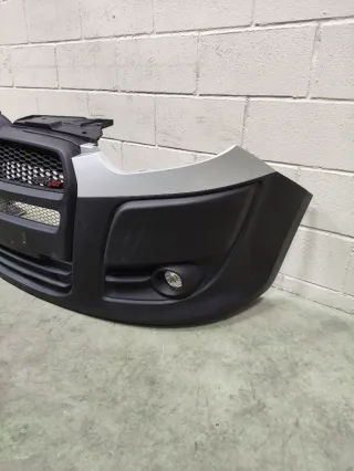 Parachoques delantero Fiat Doblo de 2014