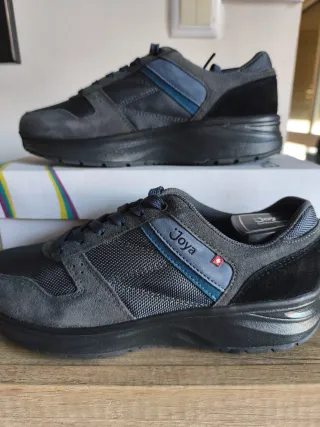 Zapatillas Joya grises y azules.unisex.solo envio