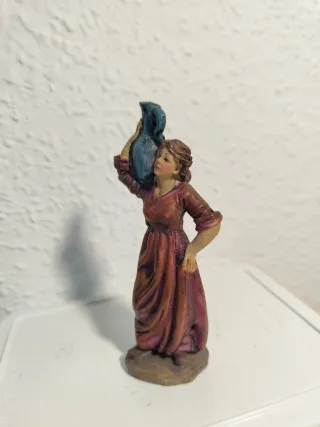Figura mujer con cántaro Belén