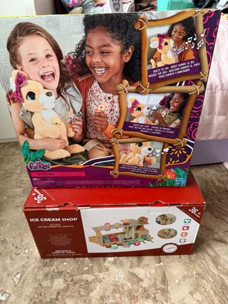 Set 2 giochi FurReal Mama Josie e Gelateria