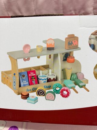Set 2 giochi FurReal Mama Josie e Gelateria